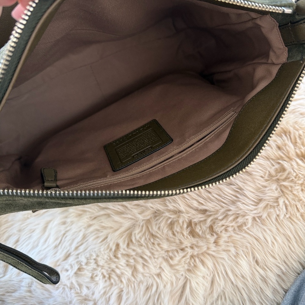 Vintage Coach Chelsea Optic Shoulder Bag - Picture 9 of 14